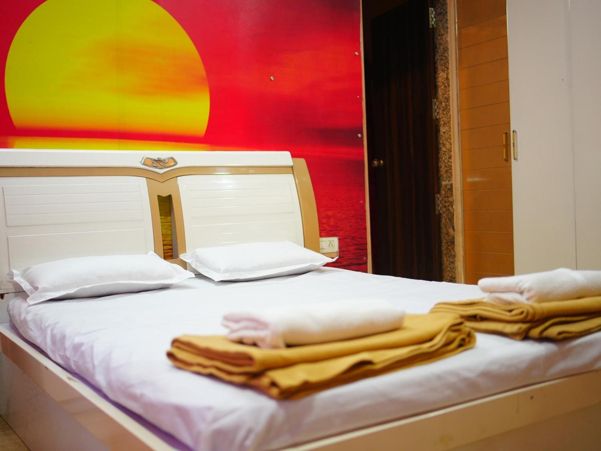 Mk Royal Stay Lonavala Εξωτερικό φωτογραφία